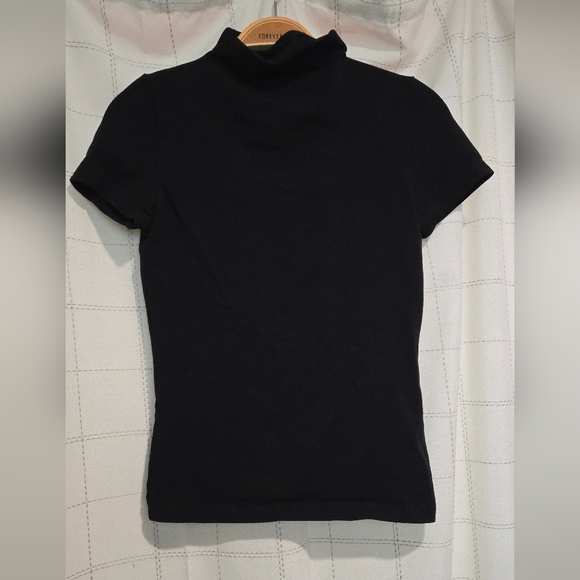 Madewell Short-Sleeve Mockneck Tee - Picture 2 of 4